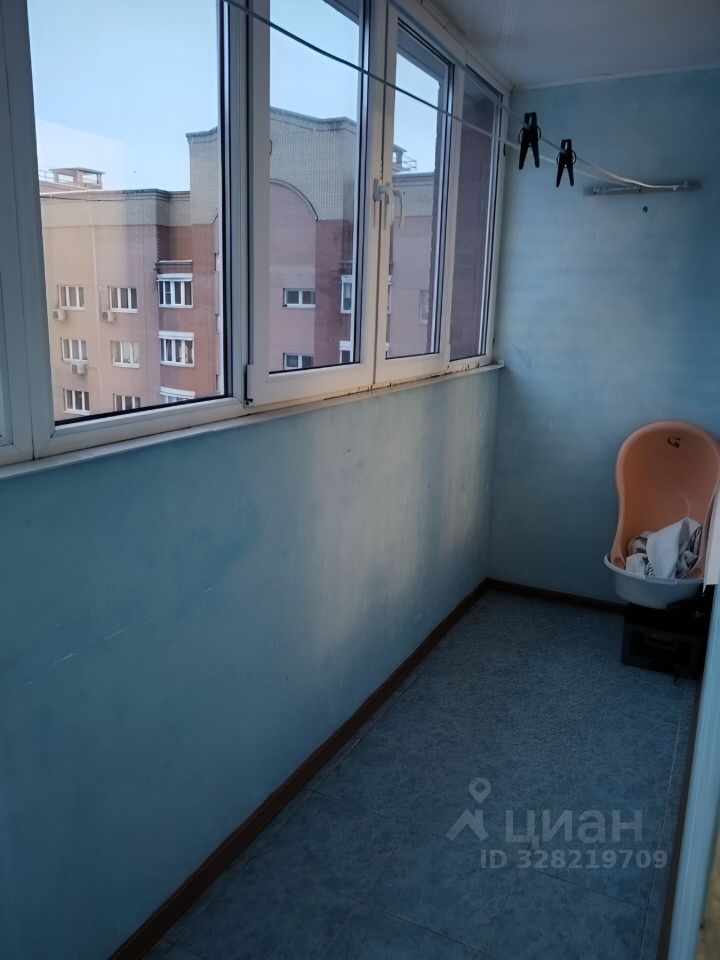 Аренда 1-комн квартиры на вторичном рынке Западный мкр, улица Лунная, 9