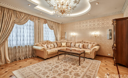 Продажа 4-комн квартиры на вторичном рынке Чапаевский переулок,  д. 3