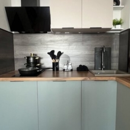 Продажа 2-комн квартиры на вторичном рынке Пейзажная улица,  д. 24 к1