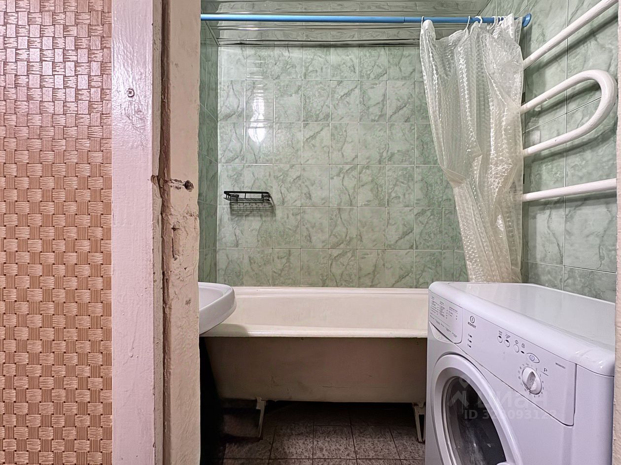 Продажа 1-комн квартиры на вторичном рынке улица Сикейроса, 19К2