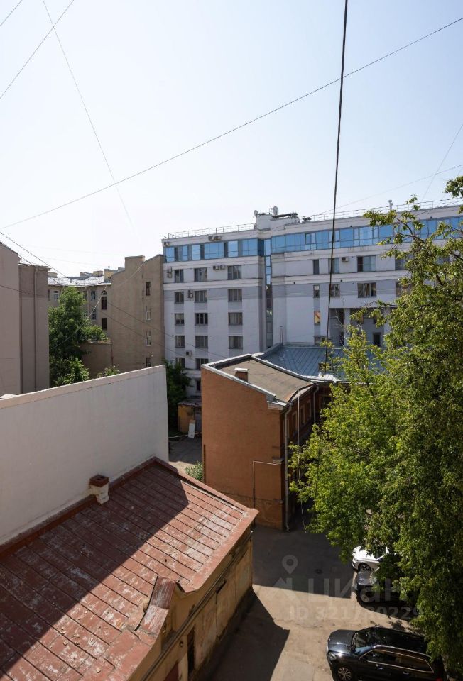 Аренда студии 9-я Васильевского острова линия, 30