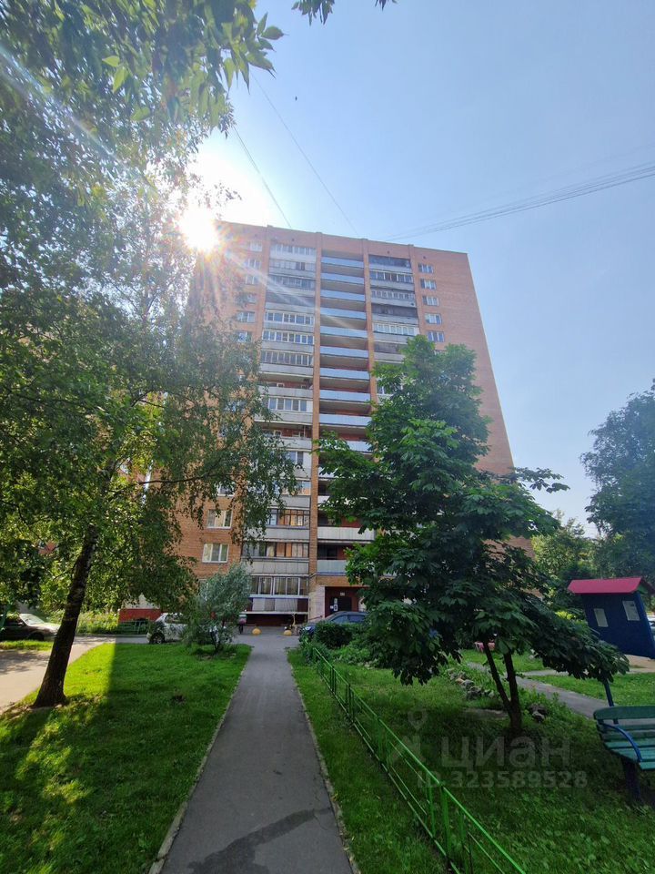 Продажа 2-комн квартиры на вторичном рынке Подольск, Мраморная улица, 12