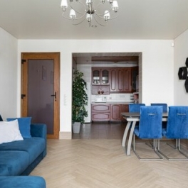 Аренда 3-комн квартиры на вторичном рынке Шпалерная улица,  д. 42