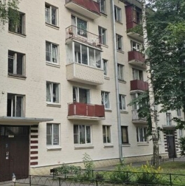 Продажа 2-комн квартиры на вторичном рынке улица Орджоникидзе,  д. 7