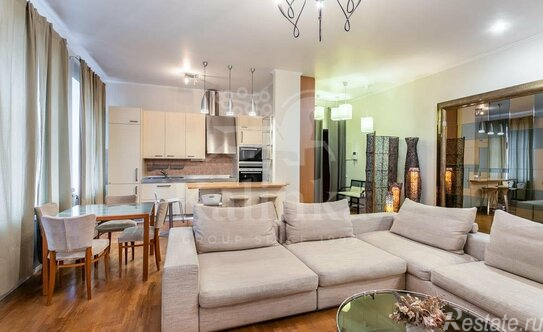 Продажа 3-комн квартиры на вторичном рынке ул Петровка,  д. 28