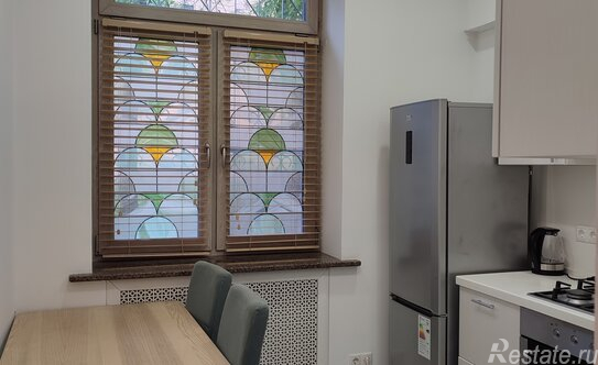 Продажа 3-комн квартиры на вторичном рынке Левшинский Б. пер,  д. 3