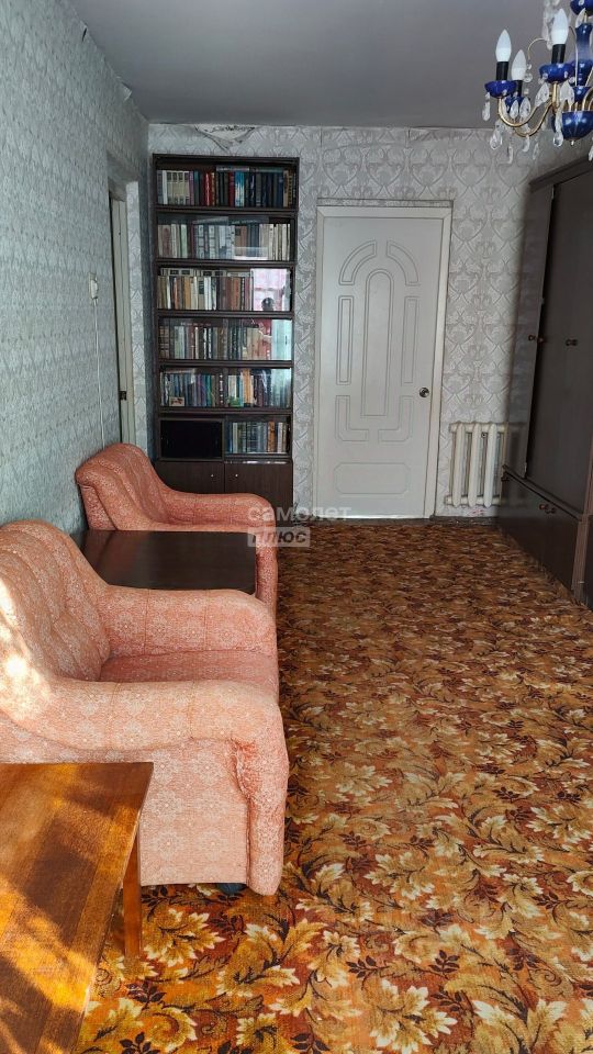 Продажа 3-комн квартиры на вторичном рынке Новлянский мкр, улица Кагана,  д. 10
