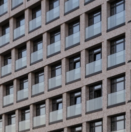 Продажа 2-комн квартиры на вторичном рынке ул Академика Челомея,  д. 7