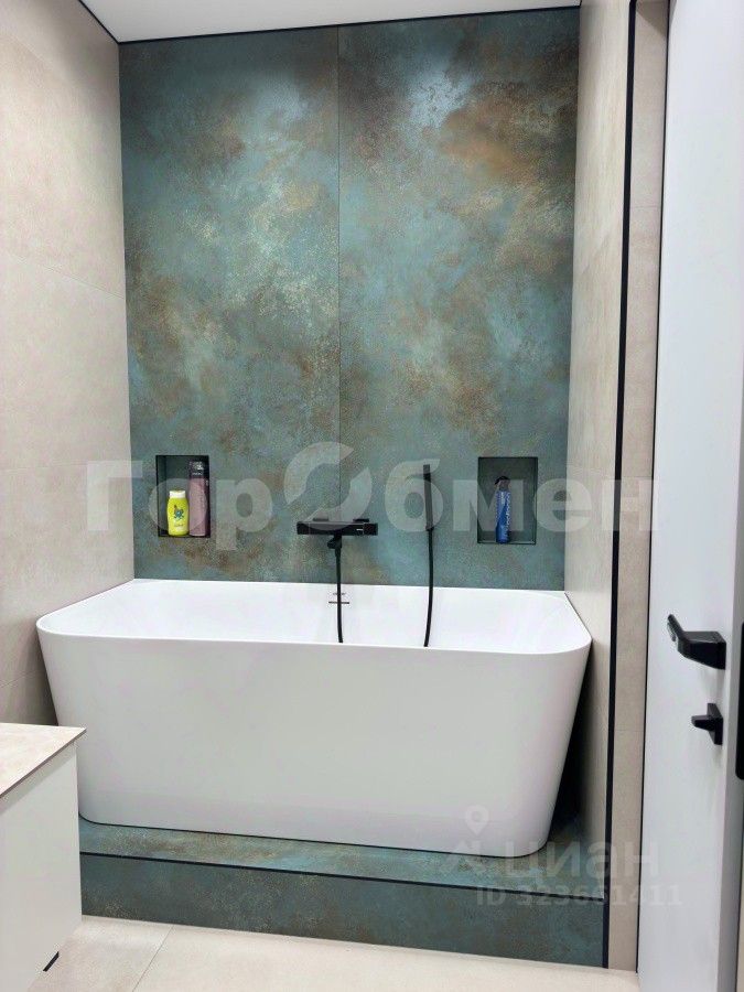 Продажа 4-комн квартиры на вторичном рынке Волоколамское шоссе, 95/2