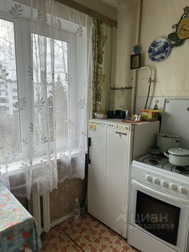 Продажа 2-комн квартиры на вторичном рынке Клин, улица Карла Маркса, 89