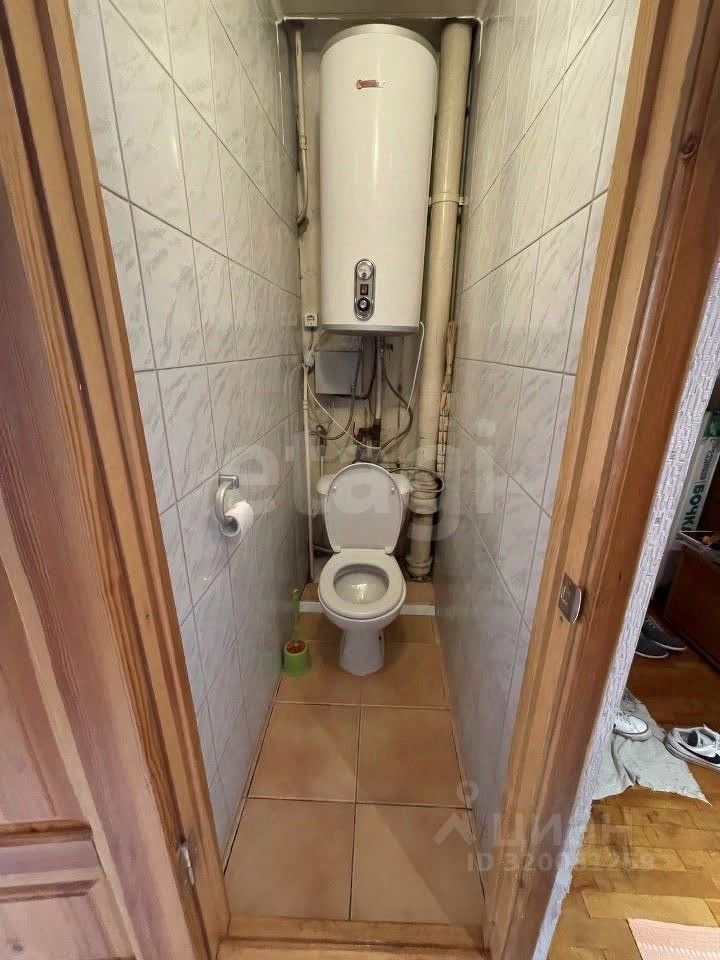 Продажа 2-комн квартиры на вторичном рынке пос. Парголово, Старожиловская улица, 2