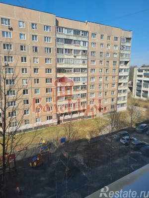 Продажа 3-комн квартиры на вторичном рынке Хотьково, Ломоносова ул,  д. 2
