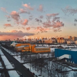 Продажа 2-комн квартиры на вторичном рынке Загребский бульвар,  д. 35/28 литА