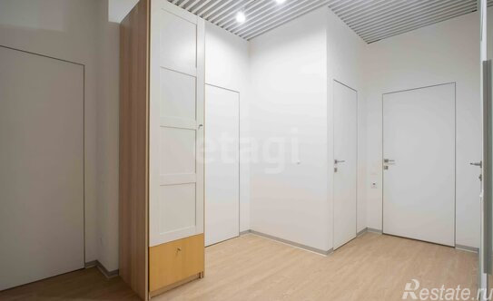 Продажа 3-комн квартиры на вторичном рынке Московский пр-кт,  д. 79