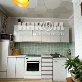 Продажа 2-комн квартиры на вторичном рынке Варшавское ш,  д. 114 к3