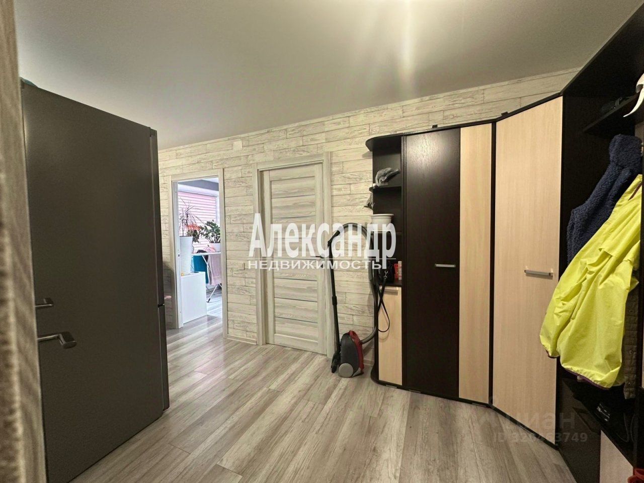 Продажа 2-комн квартиры на вторичном рынке д. Оржицы, 20