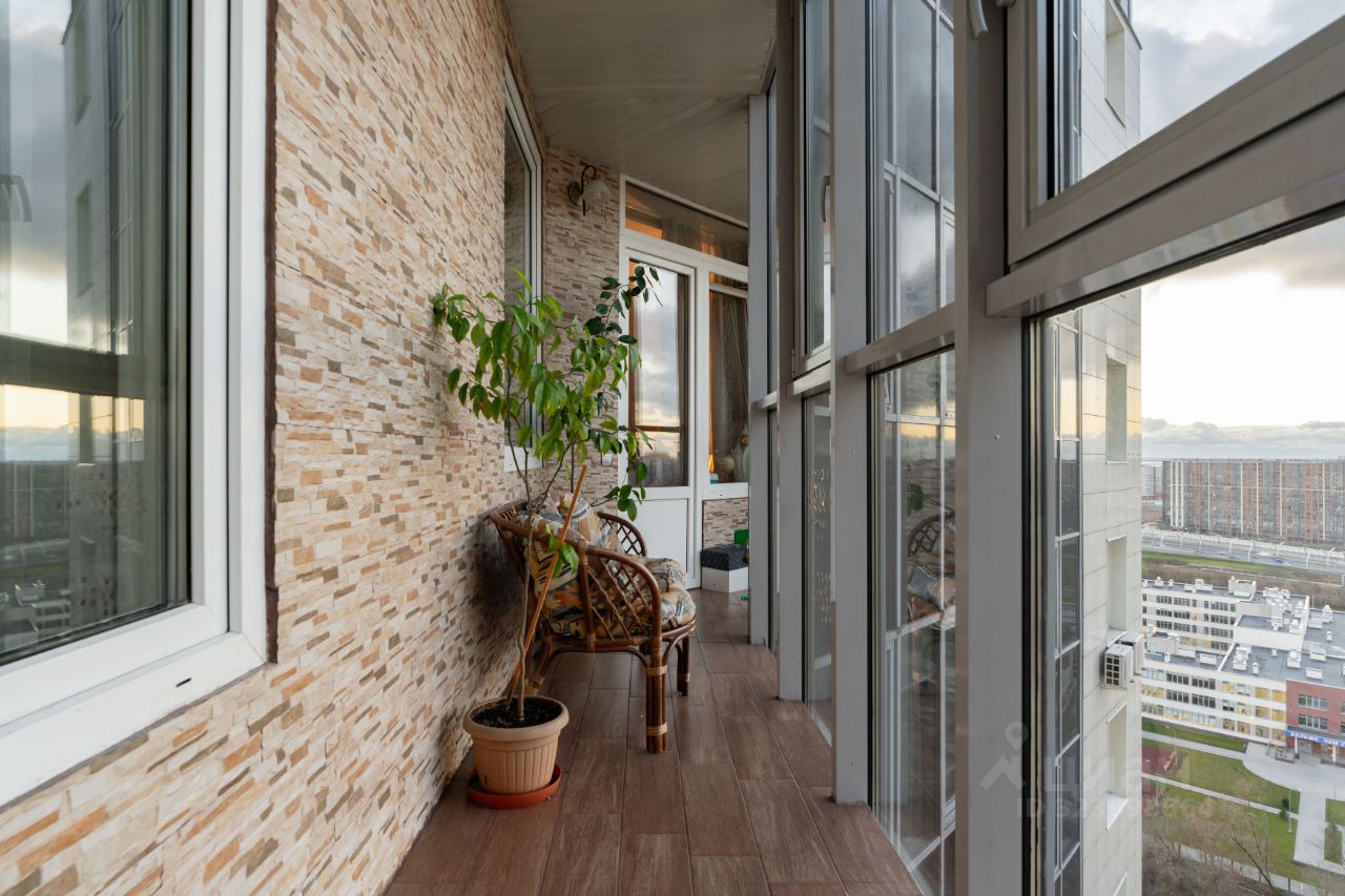 Продажа 2-комн квартиры на вторичном рынке улица Шкиперский проток, 20