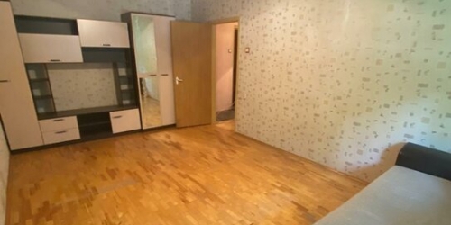2-комн квартира Алтайская улица,  д. 4
