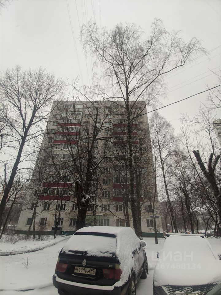 Аренда 2-комн квартиры на вторичном рынке Дегунинская улица,  д. 30