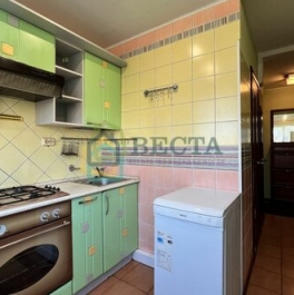 Продажа 3-комн квартиры на вторичном рынке Ветеранов пр-кт,  д. 104