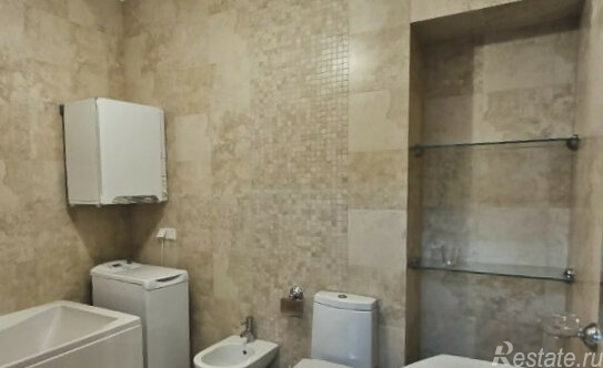 Аренда 4-комн квартиры на вторичном рынке Караванная улица,  д. 16/14