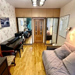 Продажа 3-комн квартиры на вторичном рынке Пушкарская Б. ул,  д. 19А