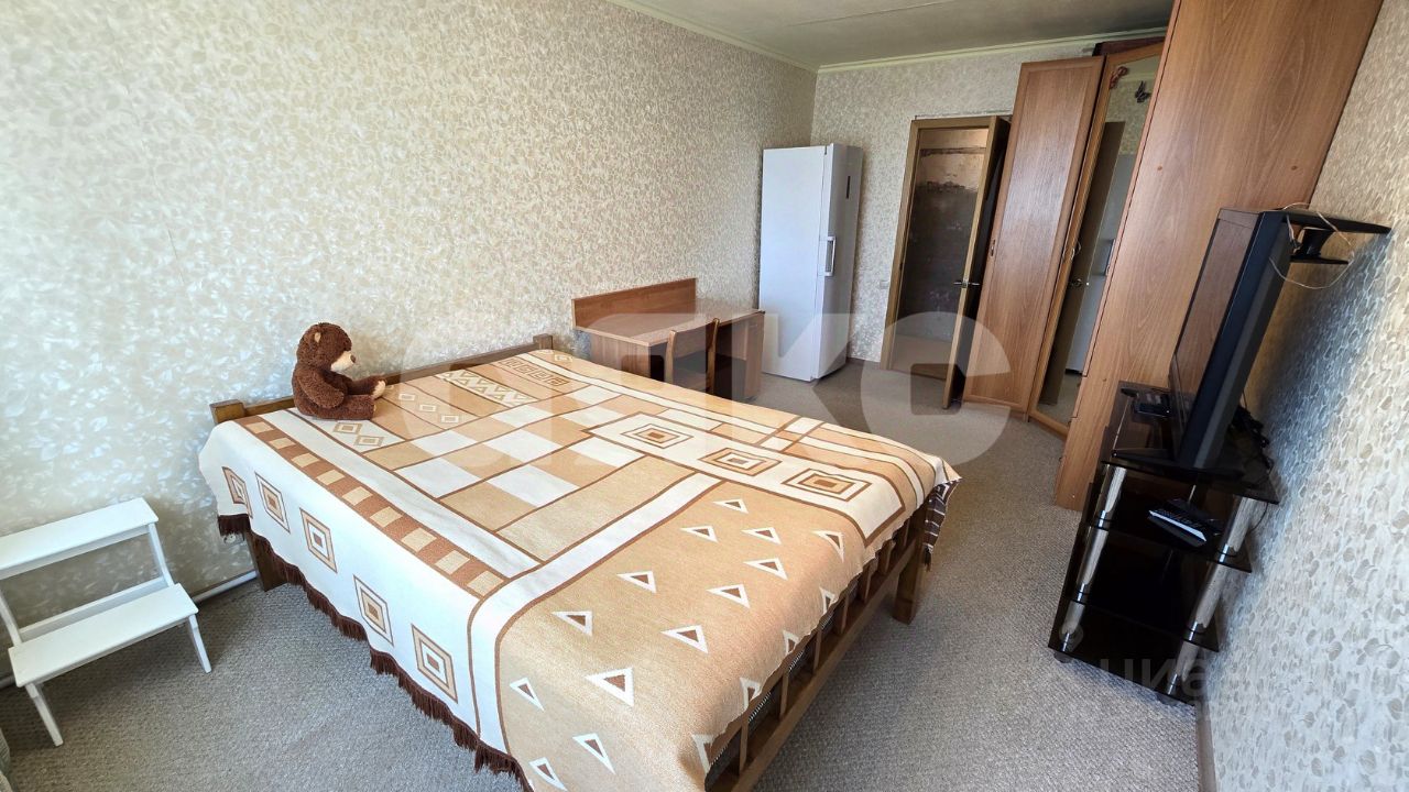 Продажа 2-комн квартиры на вторичном рынке Новлянский мкр, улица Западная,  д. 1
