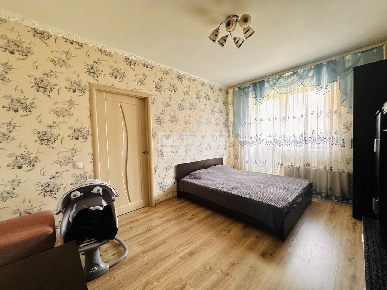 Продажа 1-комн квартиры на вторичном рынке Свердловский пгт, улица Строителей, 6