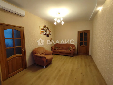 Продажа 4-комн квартиры на вторичном рынке ул. Ивановская,  д. 7