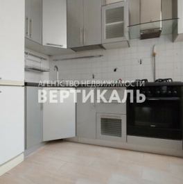 Продажа 3-комн квартиры на вторичном рынке улица Маршала Василевского,  д. 9 к3