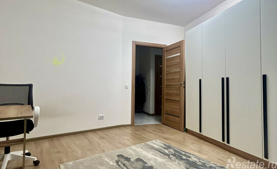 Продажа 1-комн квартиры на вторичном рынке Плесецкая ул,  д. 4 с1