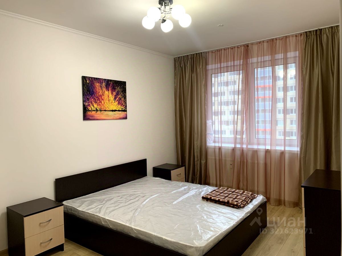 Продажа 1-комн квартиры на вторичном рынке пос. Бугры, бульвар Воронцовский, 9к2