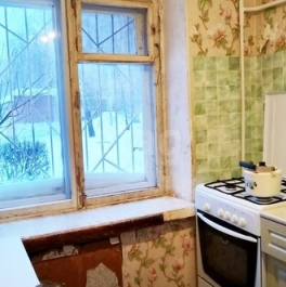 Продажа 2-комн квартиры на вторичном рынке Серпухов, ул Центральная,  д. 181