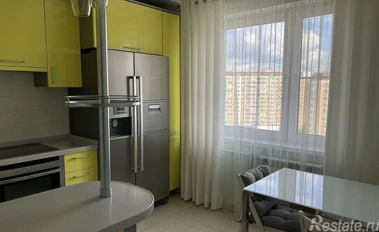 Аренда 2-комн квартиры на вторичном рынке улица Татьяны Макаровой,  д. 4