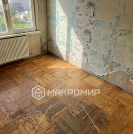 Продажа 4-комн квартиры на вторичном рынке улица Лёни Голикова,  д. 36