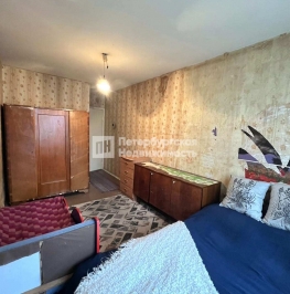 Продажа 2-комн квартиры на вторичном рынке Красное Село г, Гвардейская ул,  д. 3