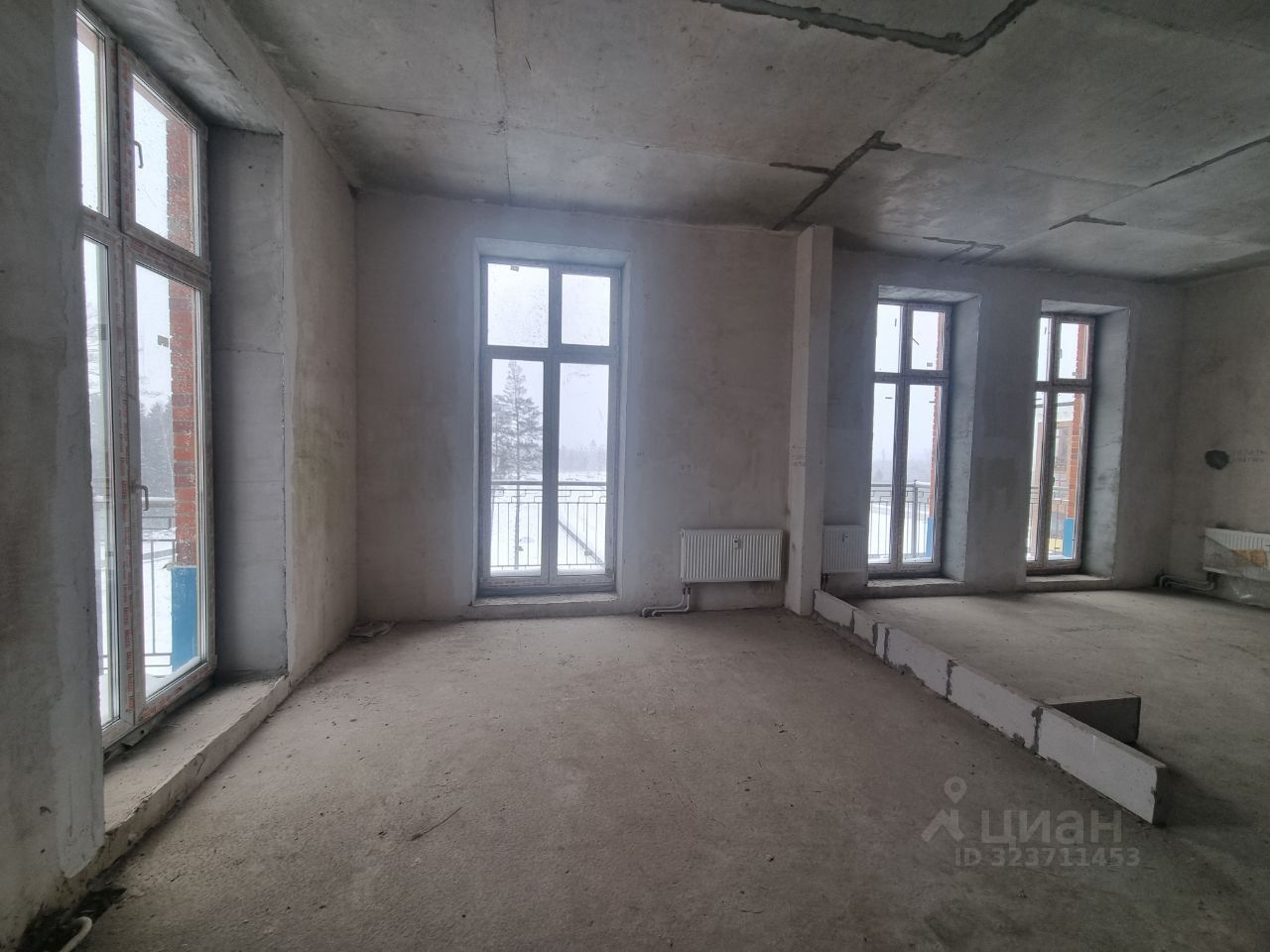 Продажа 3-комн квартиры на вторичном рынке с. Николо-Урюпино, улица Сергея Жадобкина, 2к1