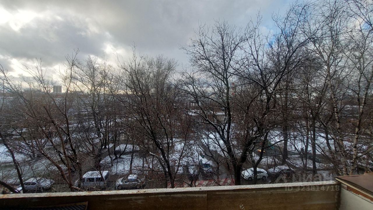 Продажа 1-комн квартиры на вторичном рынке Мастеровая улица, 17/1к2