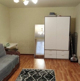 Продажа 1-комн квартиры на вторичном рынке улица Хошимина