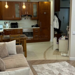 Продажа 1-комн квартиры на вторичном рынке Красногорск г, Павшинский б-р,  д. 20