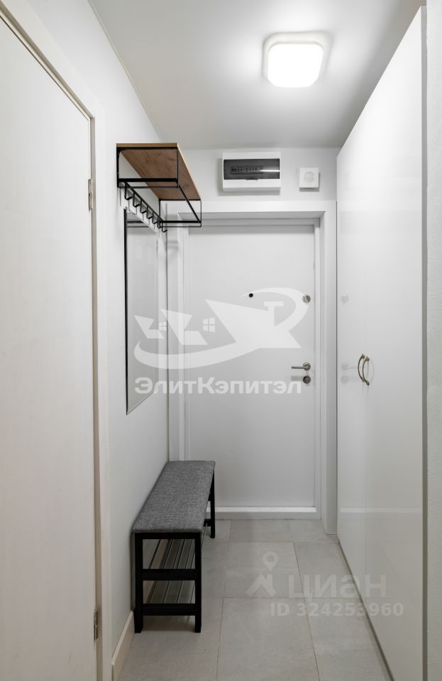 Продажа 1-комн квартиры на вторичном рынке Новохохловская улица, 15к1