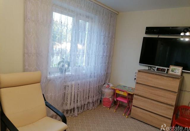 Продажа 2-комн квартиры на вторичном рынке Серпухов, ул. Чернышевского, 40