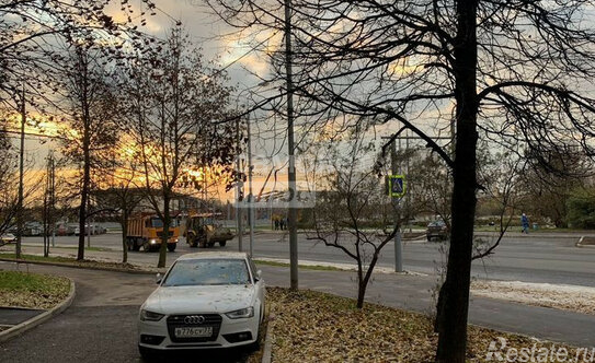 Продажа 1-комн квартиры на вторичном рынке Южнобутовская улица,  д. 125