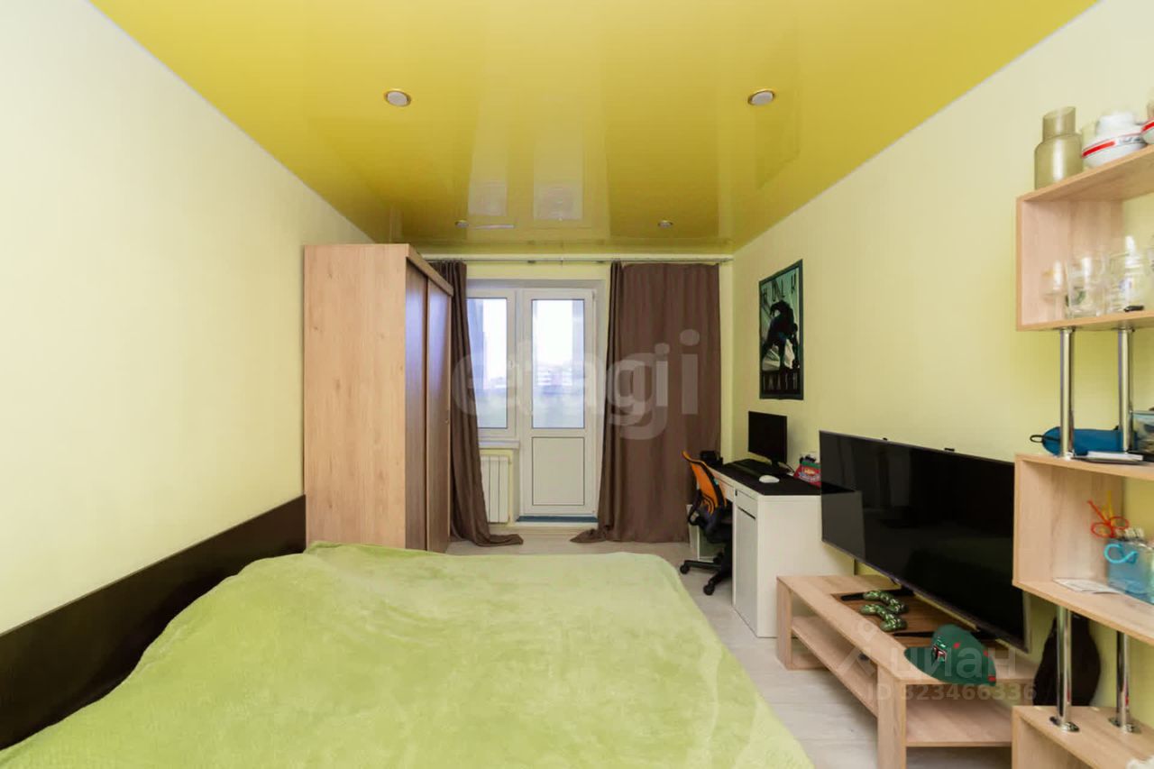 Продажа 2-комн квартиры на вторичном рынке Северный мкр, улица Гагарина, 63