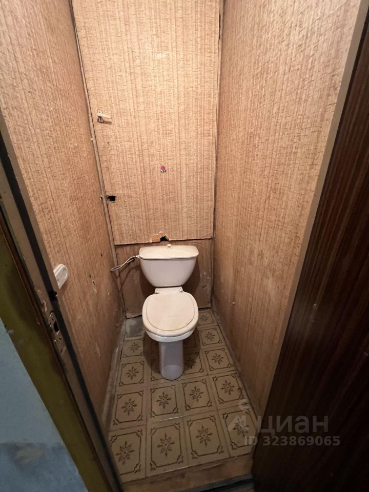 Продажа 2-комн квартиры на вторичном рынке улица Цюрупы,  д. 13