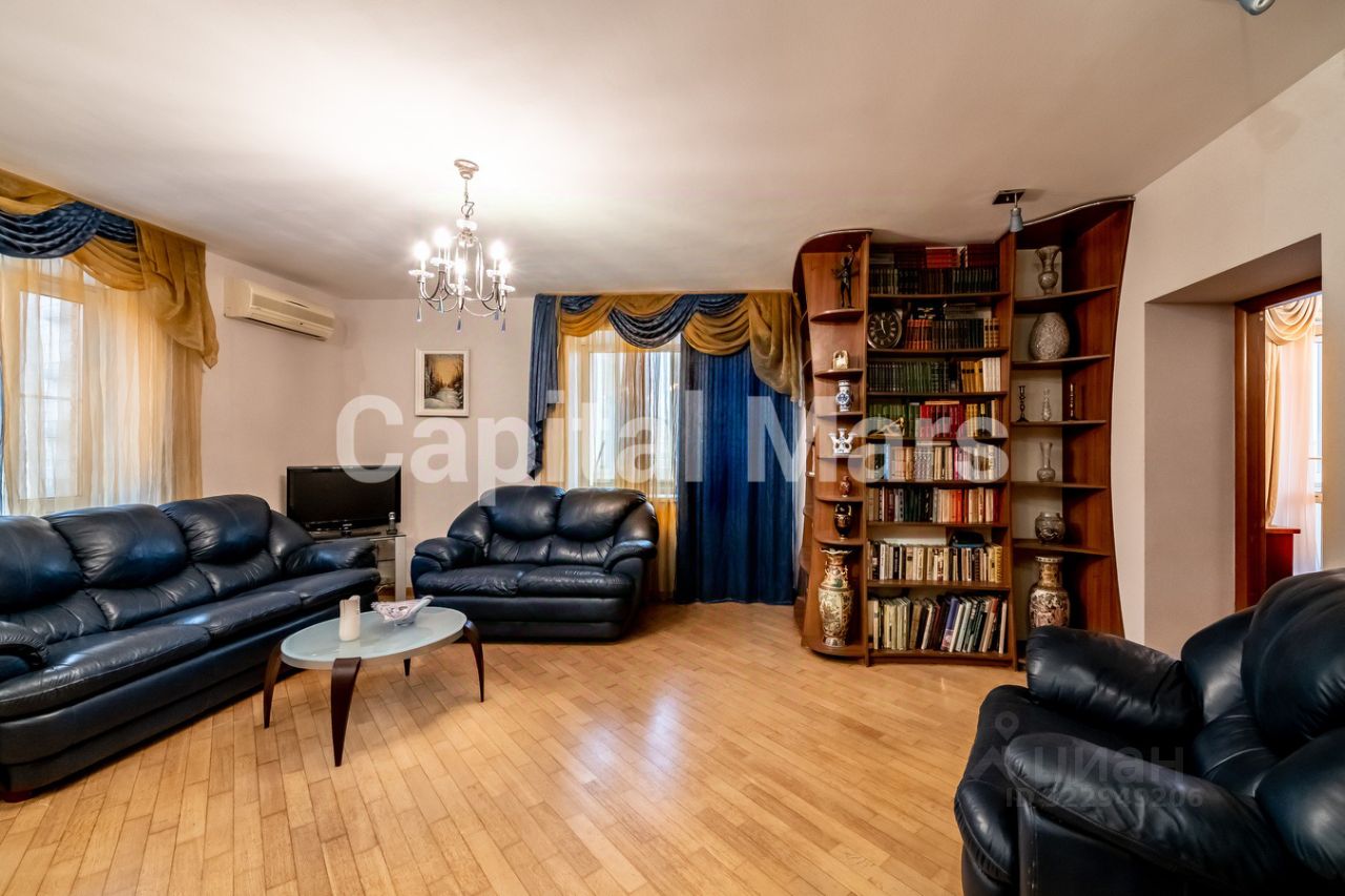 Аренда 2-комн квартиры на вторичном рынке улица Бориса Галушкина, 16