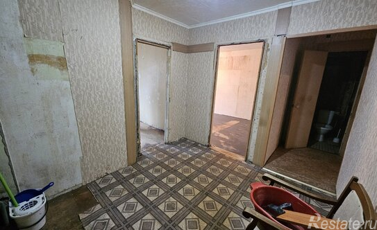 Продажа 2-комн квартиры на вторичном рынке Кириши, Волховская наб,  д. 38