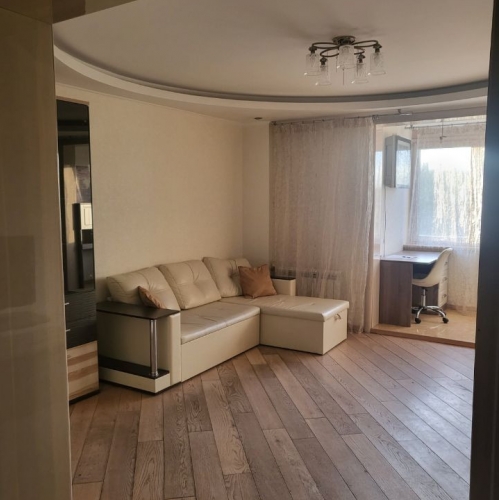 3-комн квартира Академика Анохина ул., 58, к 1