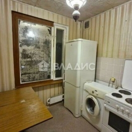Продажа 1-комн квартиры на вторичном рынке Дубнинская улица,  д. 73 к3