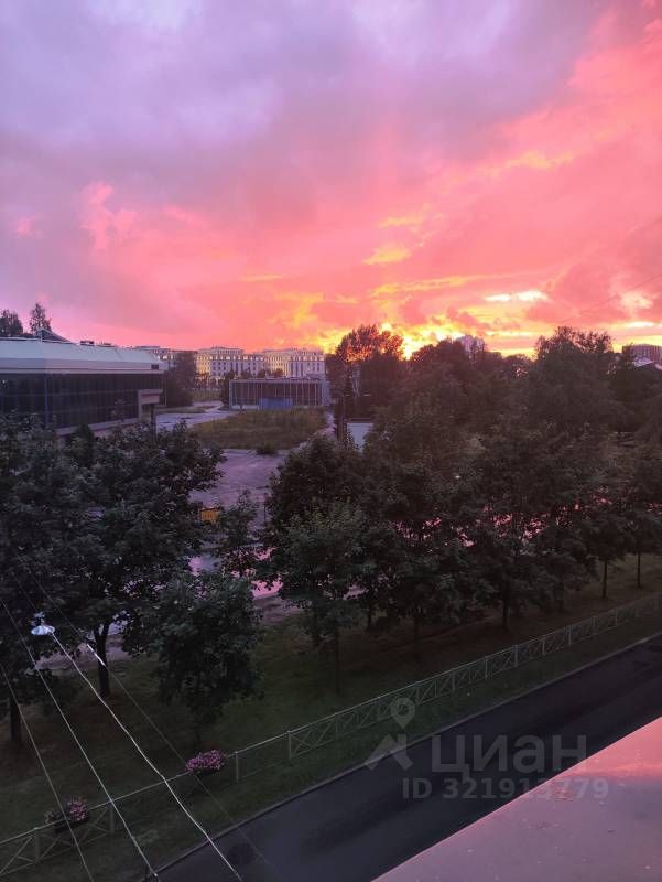 Продажа 2-комн квартиры на вторичном рынке Наличная улица, 5